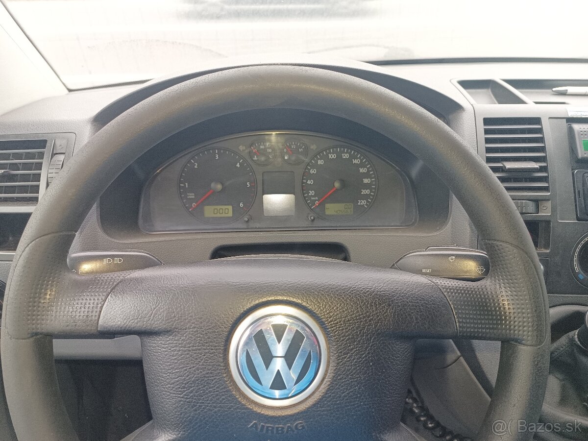 Volkswagen T5