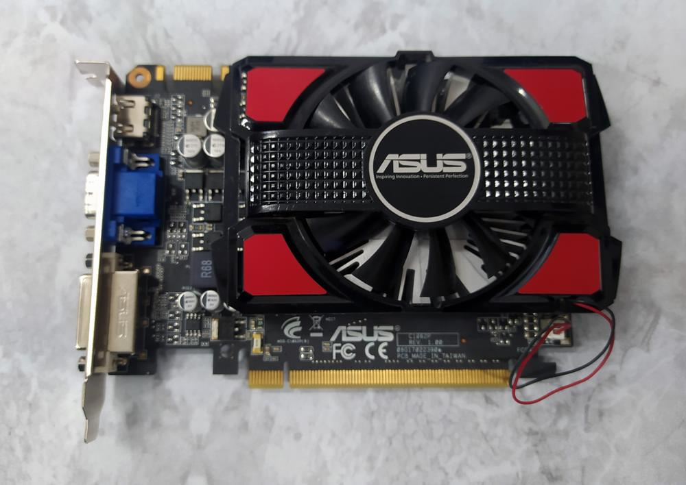 ASUS nVidia GeForce GTS 450 - 1GB