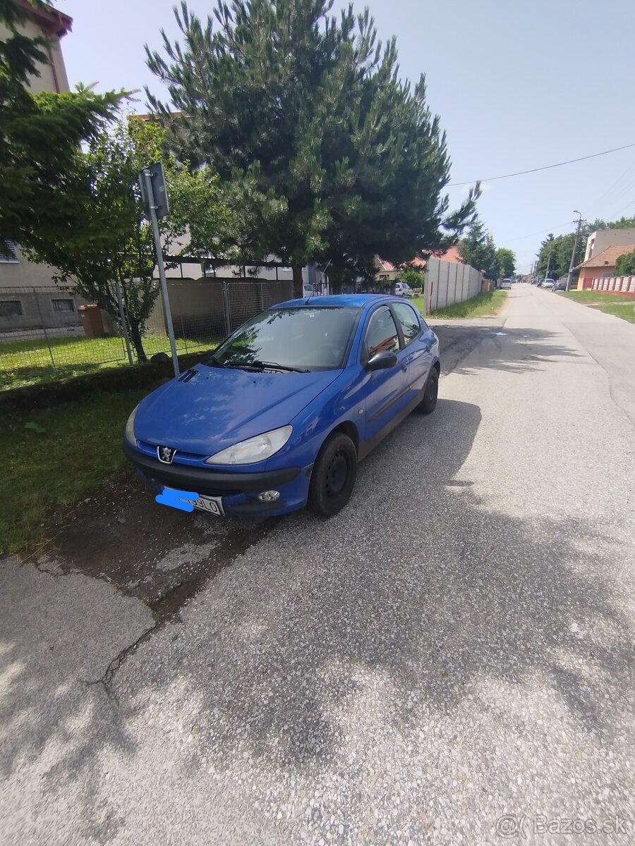 Predám Peugeot 206