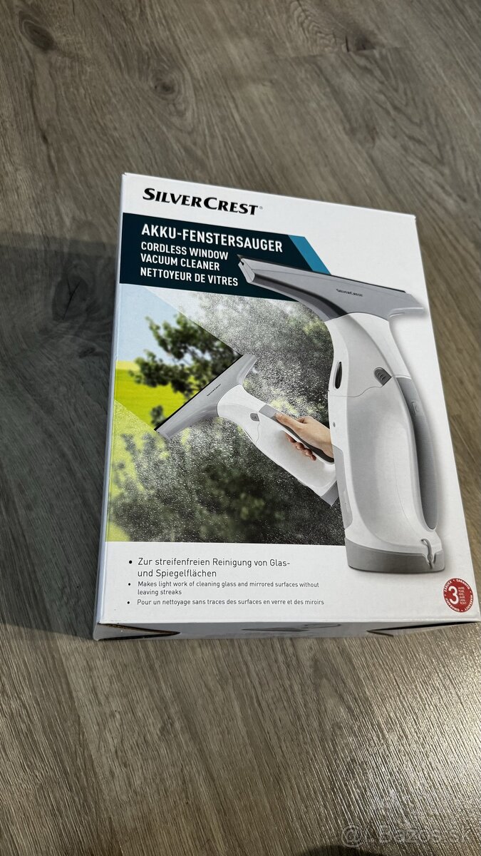 SILVERCREST® Prístroj na čistenie okien