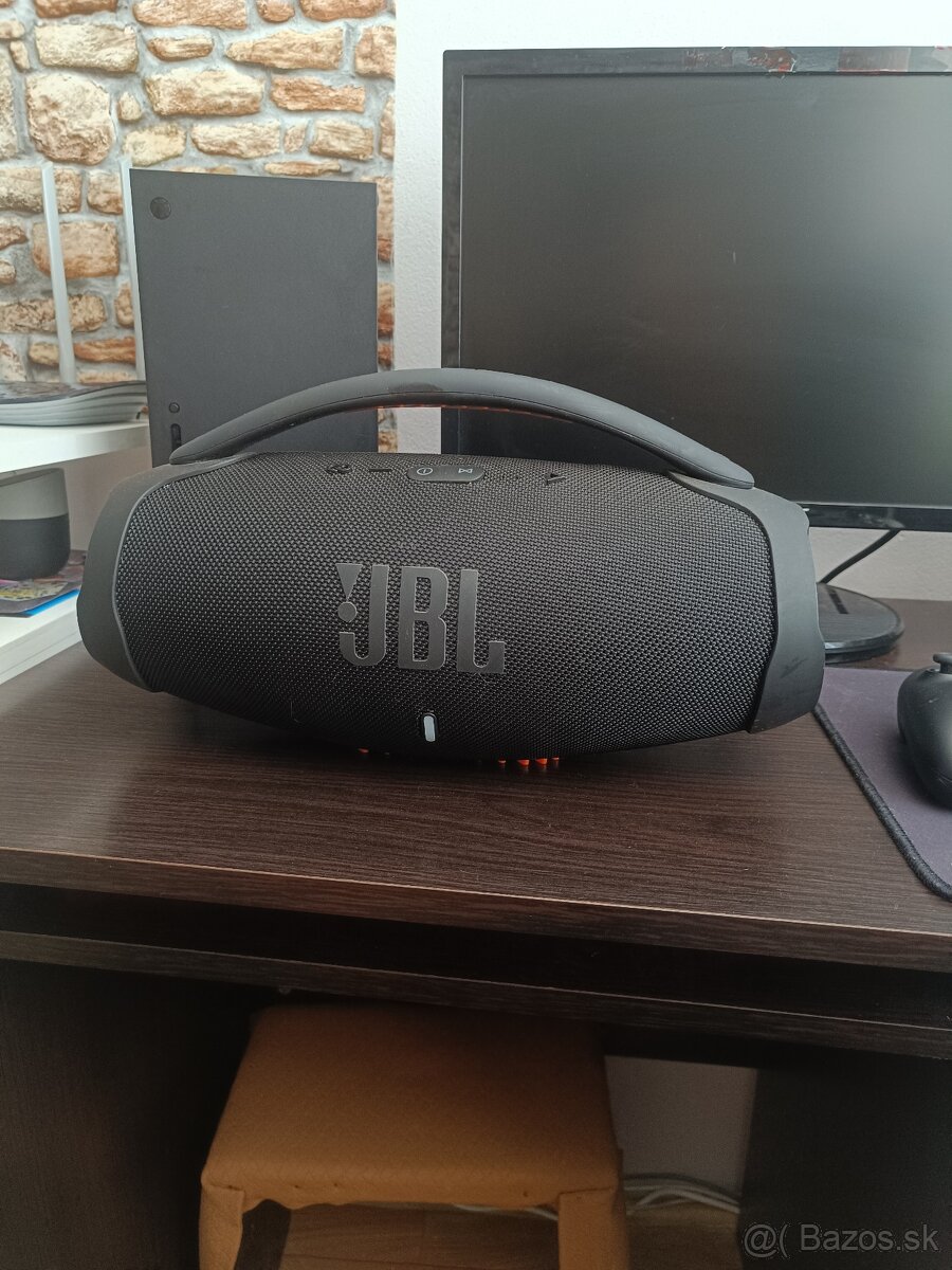 JBL Boombox 3