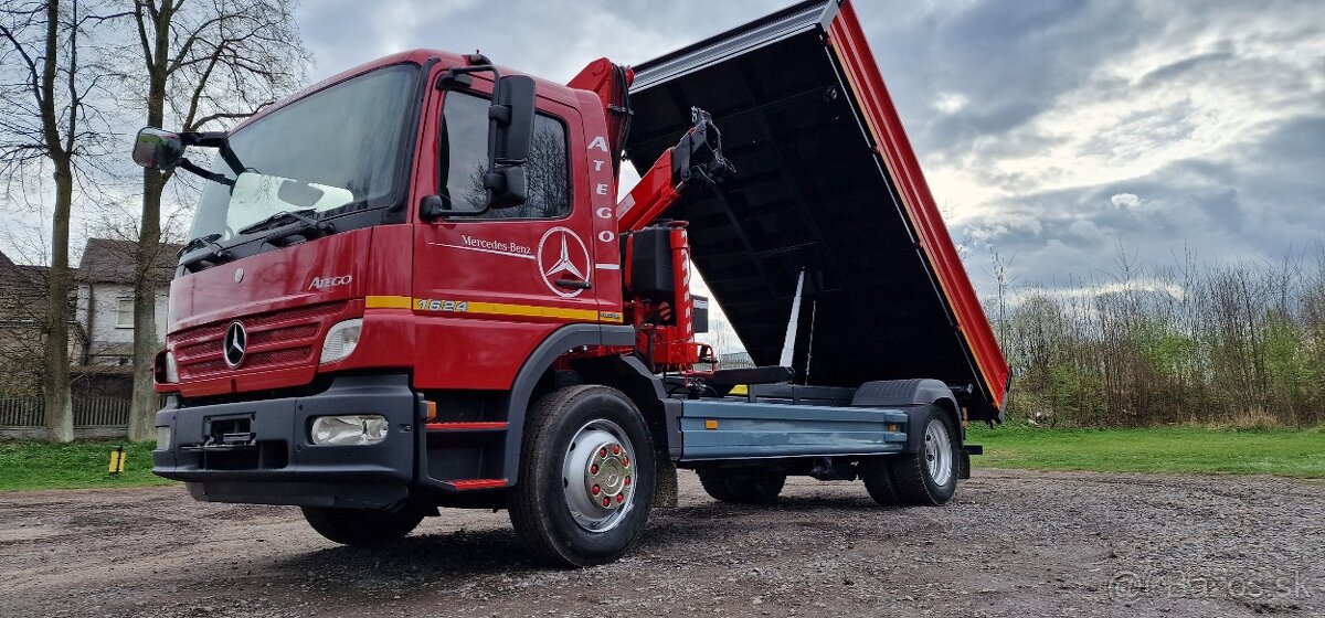 MERCEDES ATEGO 1624 TROJSTRANNÝ SKLÁPAČ + HYDR. RUKA