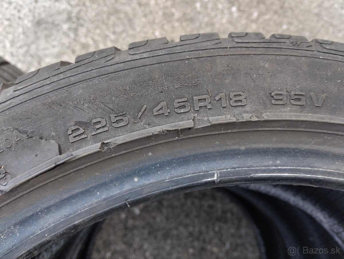 Goodyear UltraGrip Performance+ 225/45R18 95V