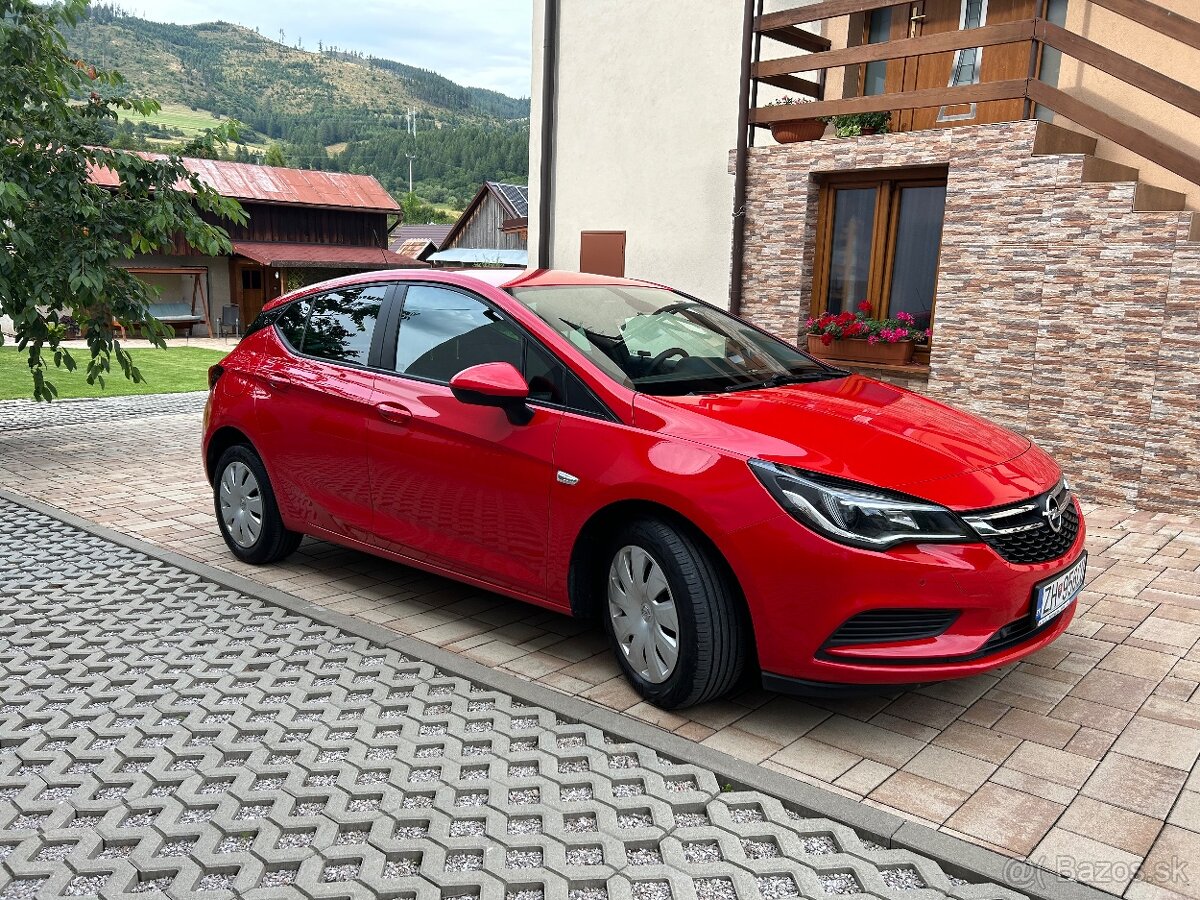 Opel Astra hatchback