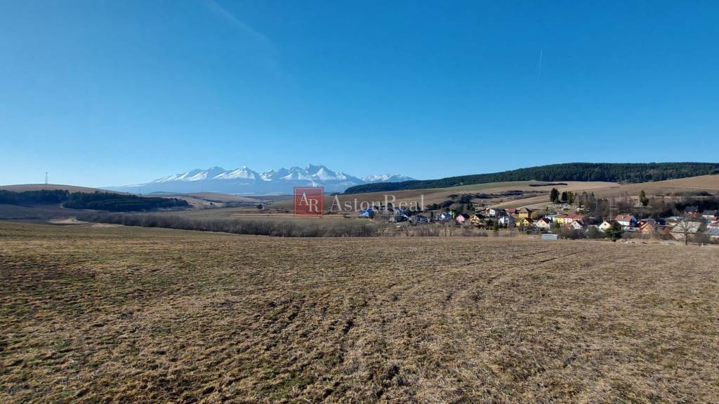 AstonReal: pozemok o výmere  673 m2  s výhľadom na V. Tatry 