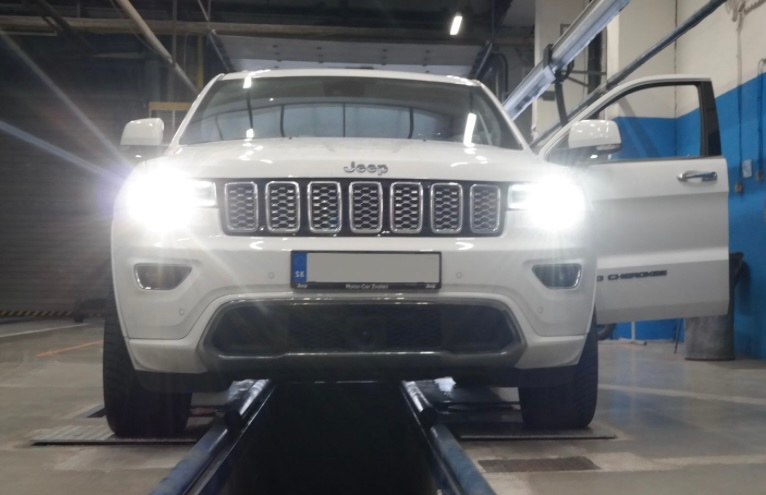 predám SUV - Jeep Grand Cherokee