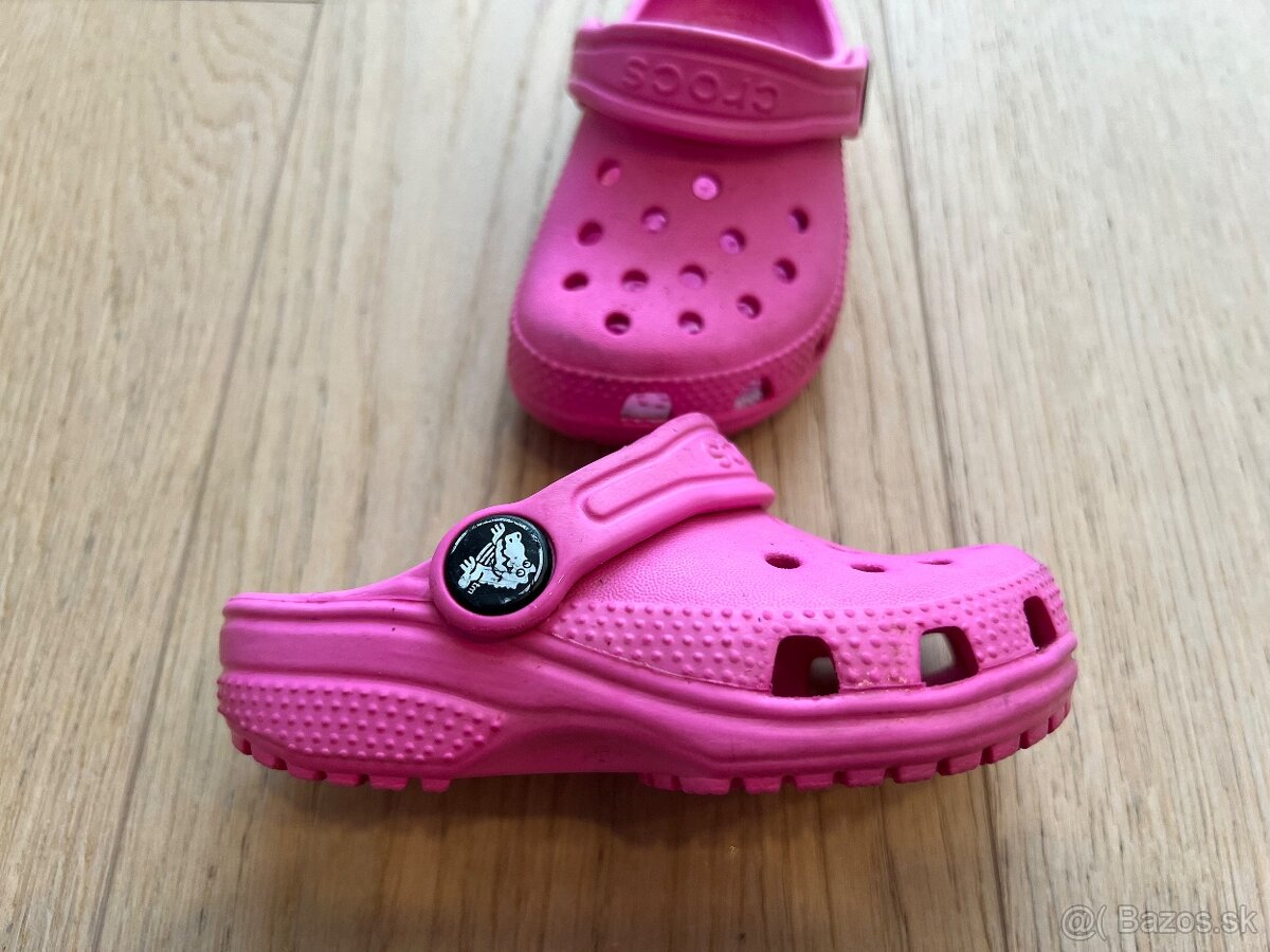 Detske topanocky zn. Crocs, ruzove - vel. 22/23