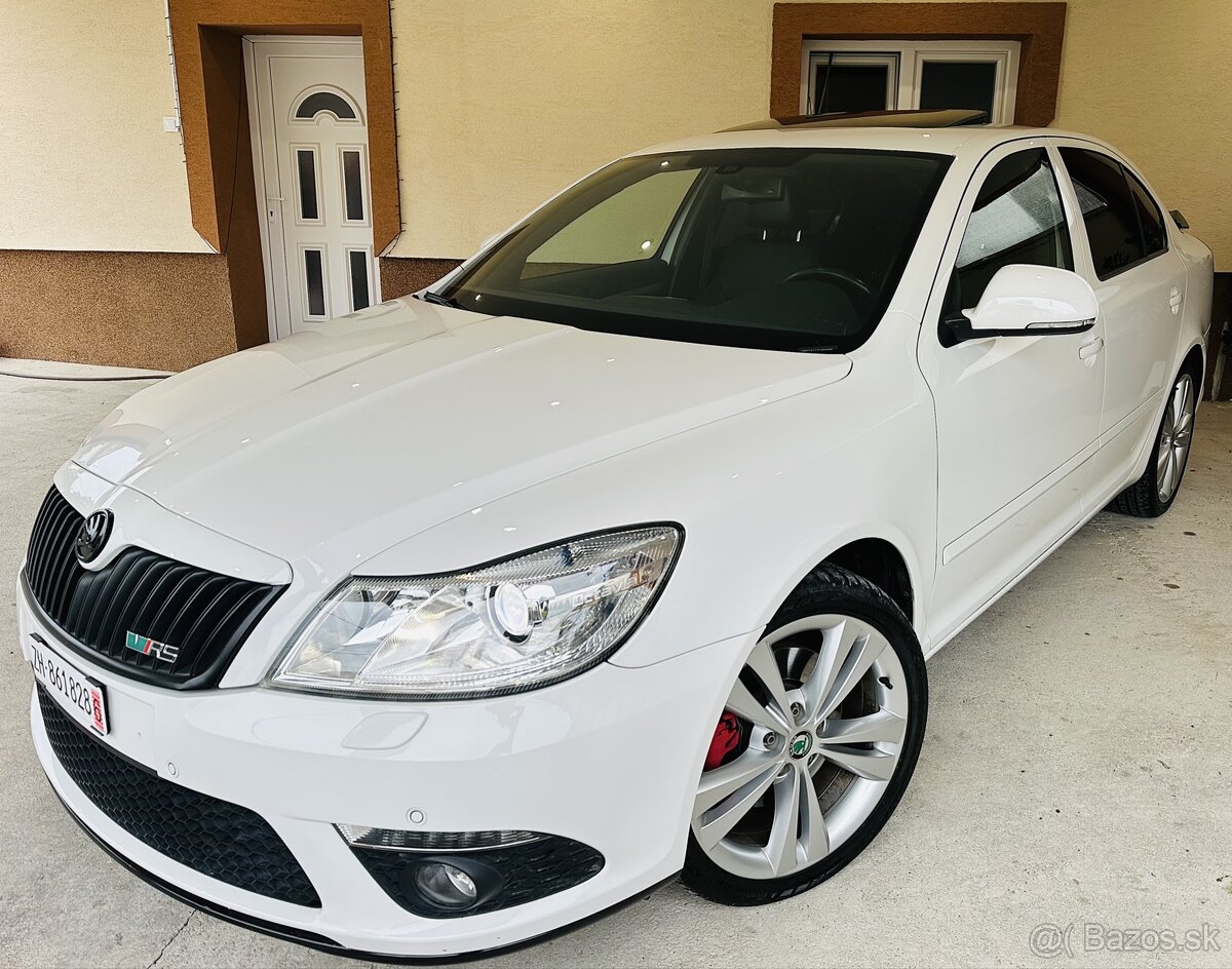 Škoda Octavia RS sedan 2.0 TSI DSG F1 šíber