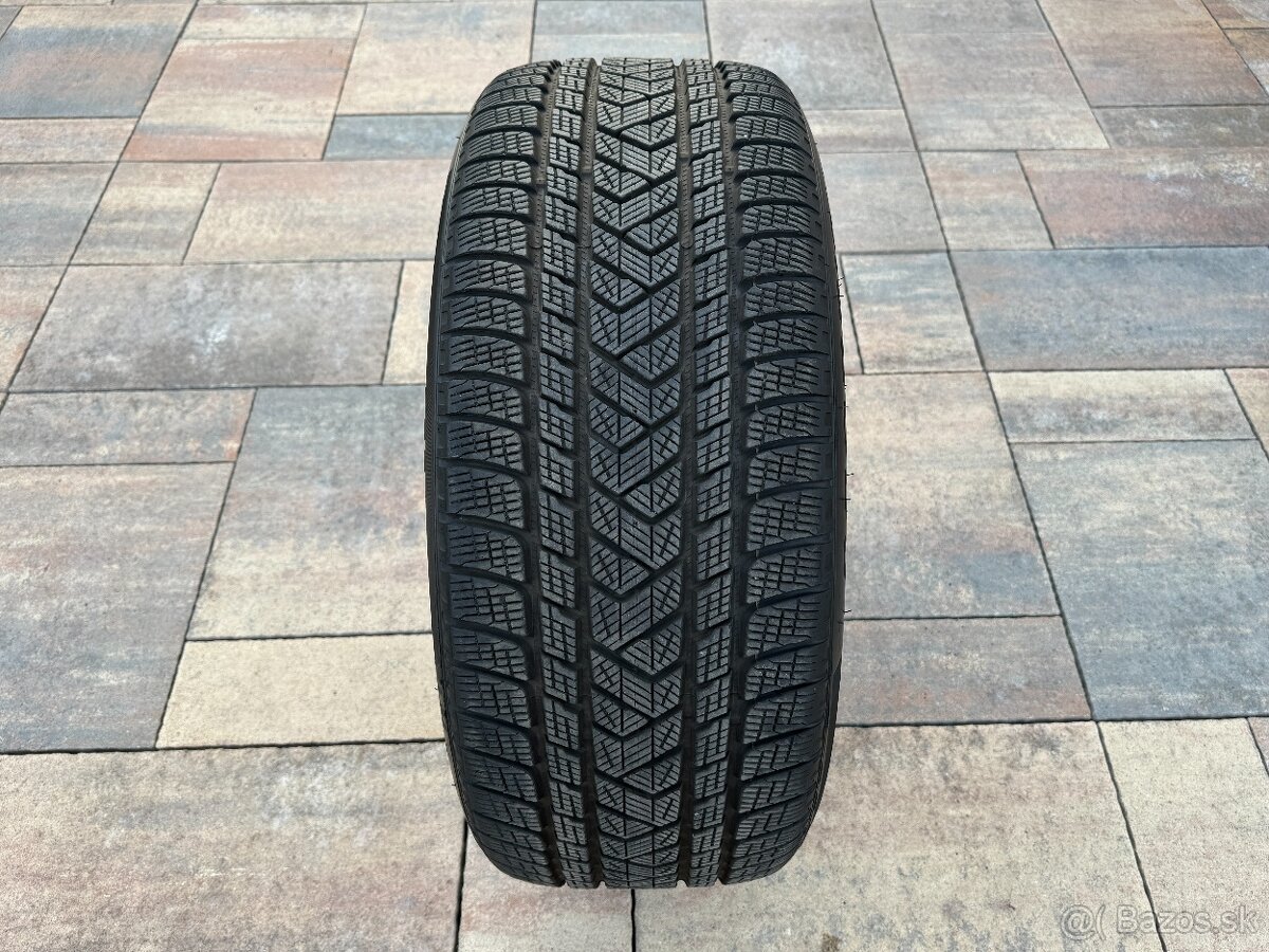 Pirelli scorpion winter 275/45r21 1ks