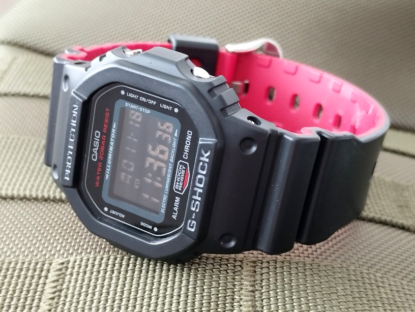 Casio G-Shock DW-5600HR