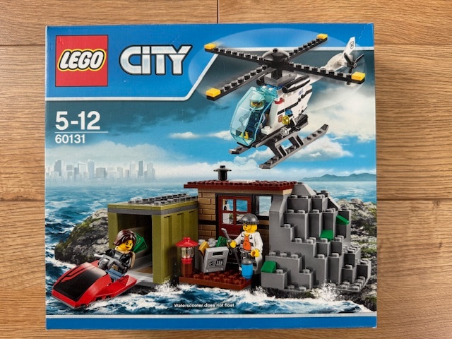 Predám LEGO City 60131 Ostrov zločincov