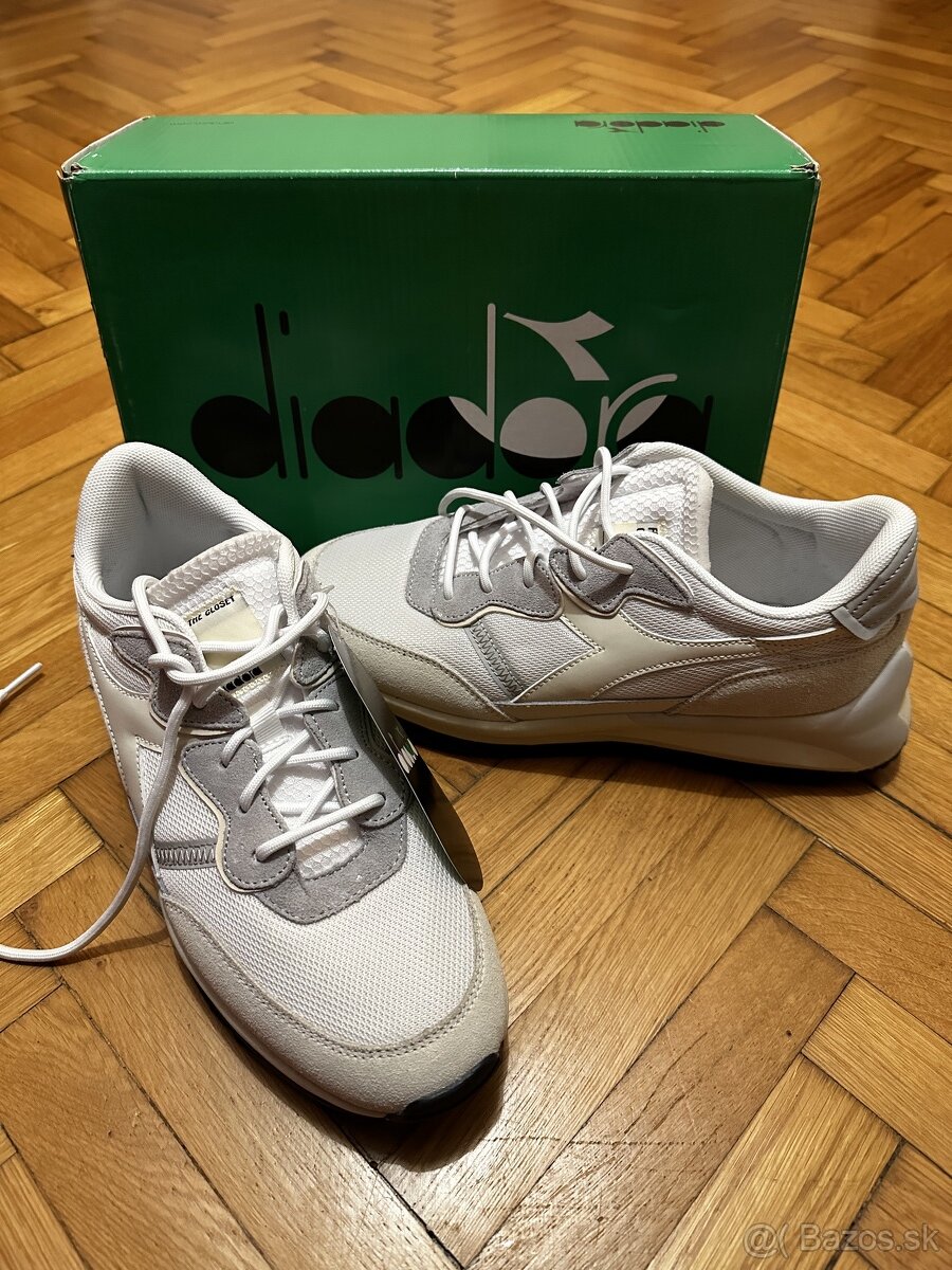 Diadora tenisky 40,5