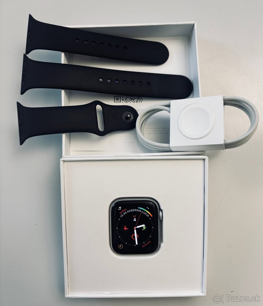 Pouzite Apple Watch 6 44mm Silver Aluminum