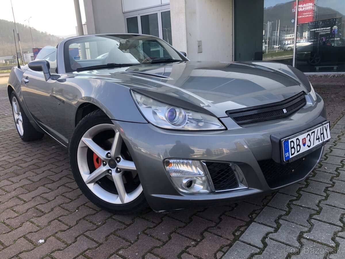 Opel gt 2.0 turbo 194 kw