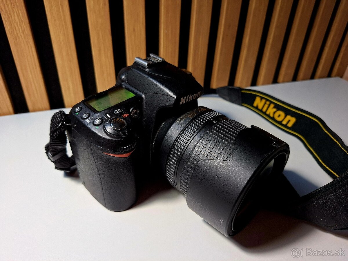 Nikon D90