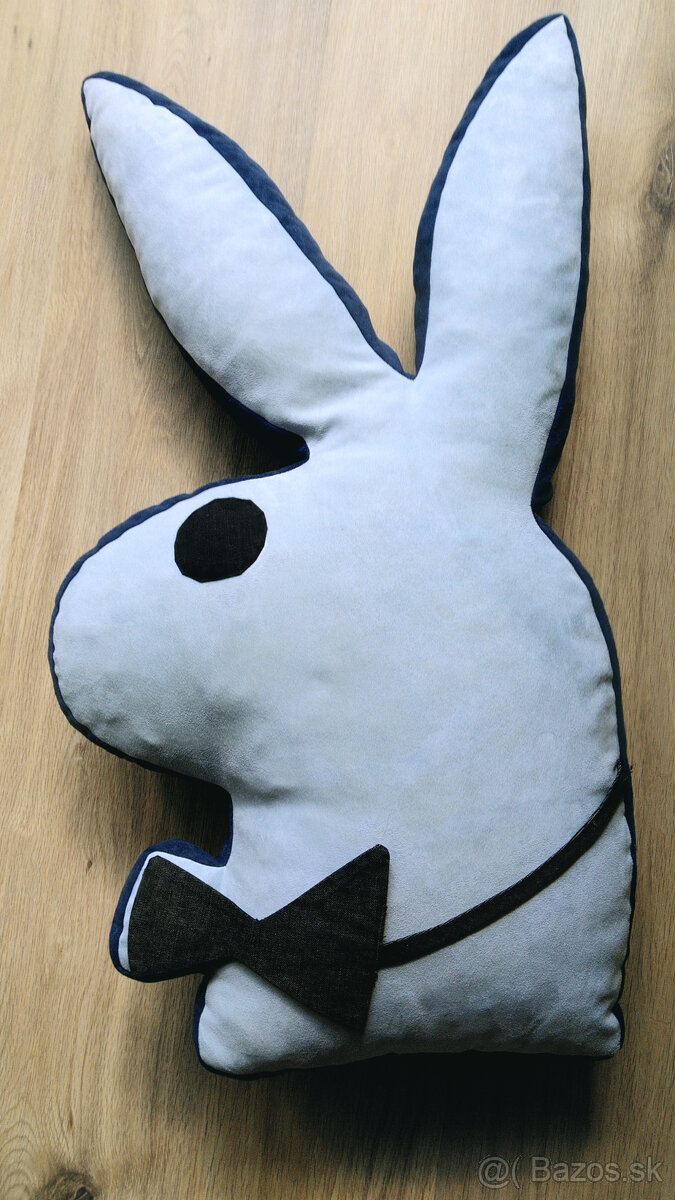 Vankúš PLAYBOY 80 cm