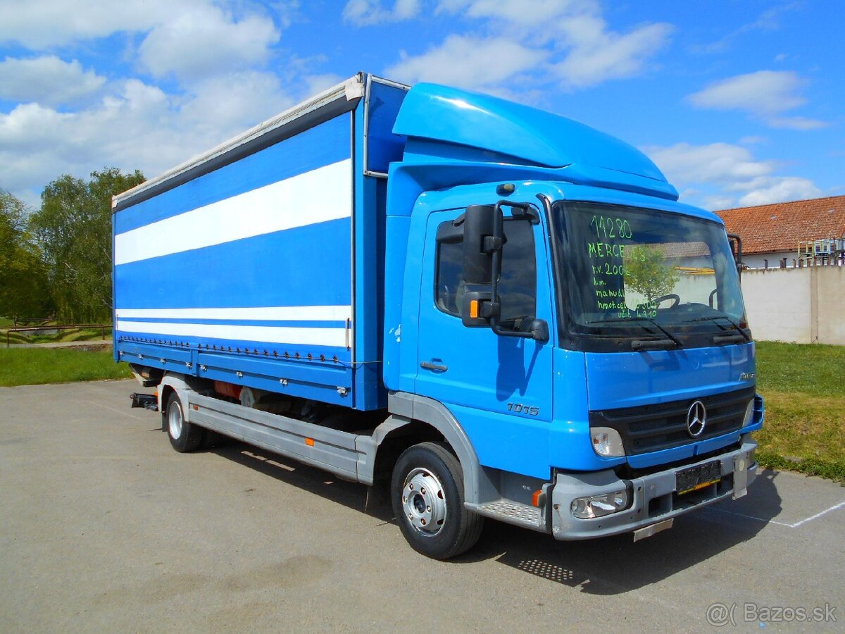 Mercedes - Benz Atego 1015