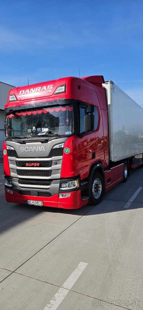 SCANIA R500