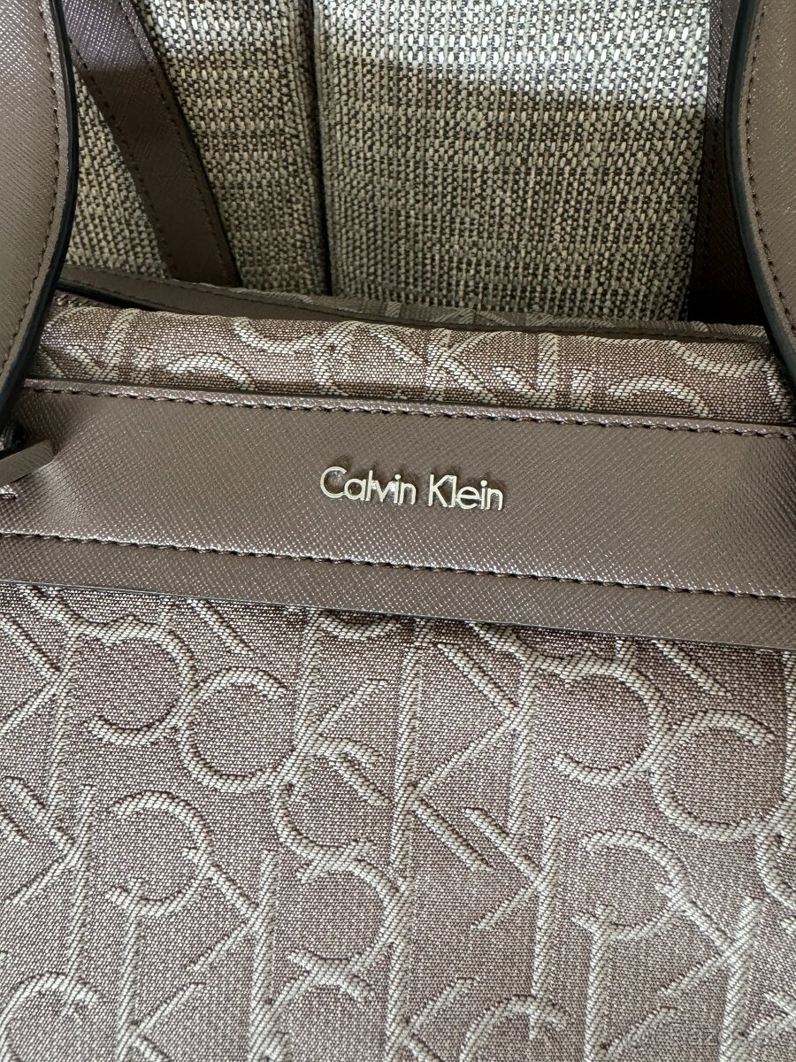 Kabelka Calvin Klein