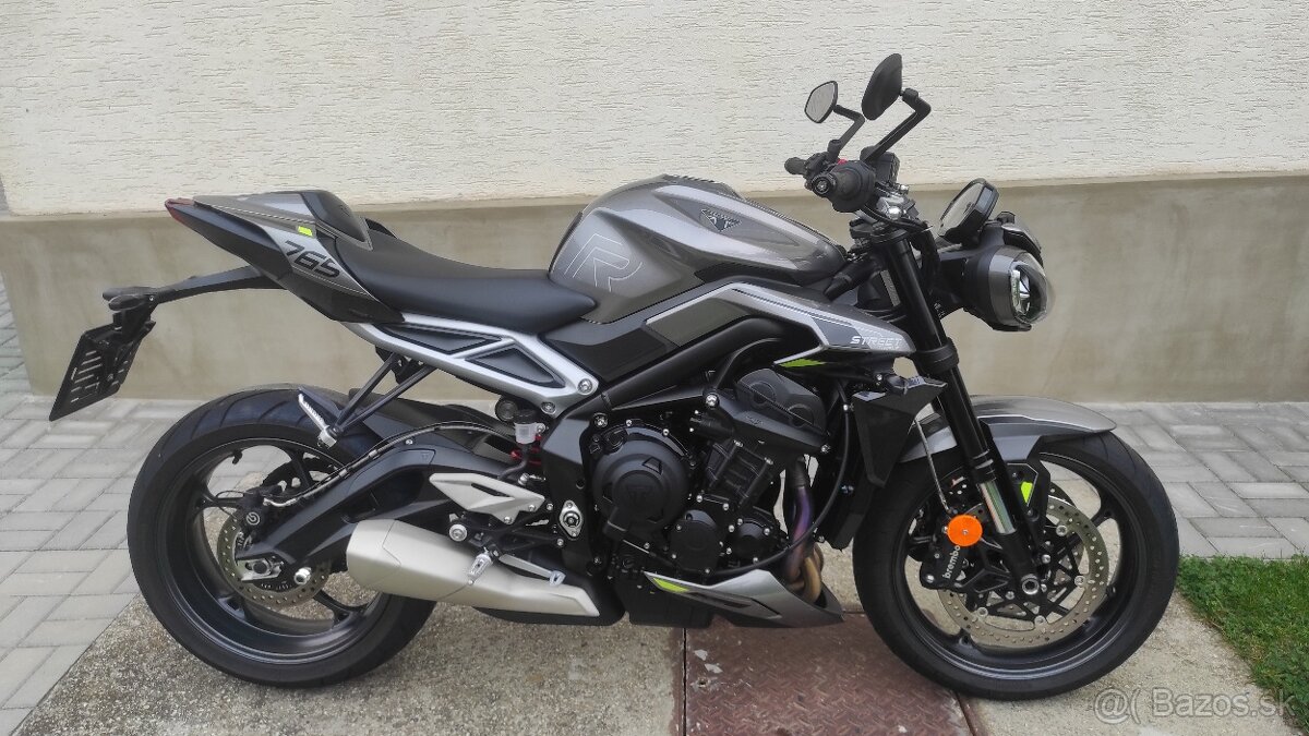 Triumph Street Triple 765 R - 6/2023