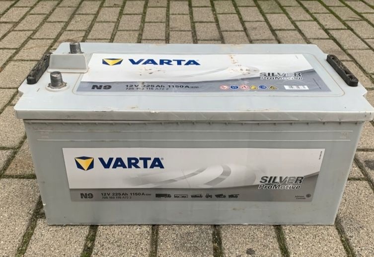 Autobatéria Varta 225 ah