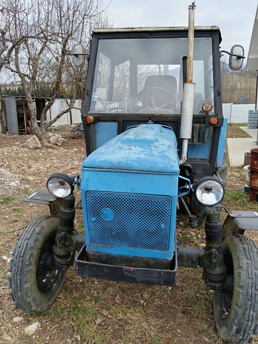 Traktor Zetor