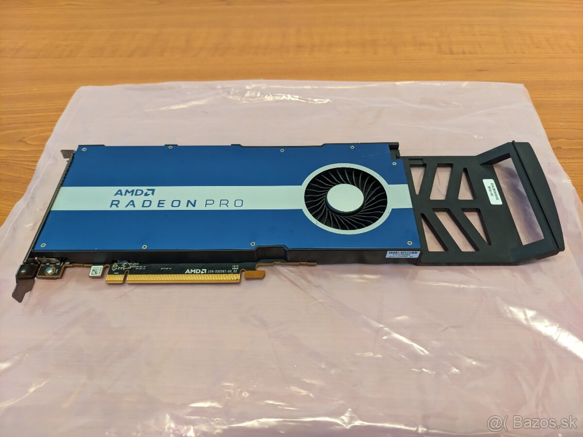 AMD Radeon Pro W5500 8GB