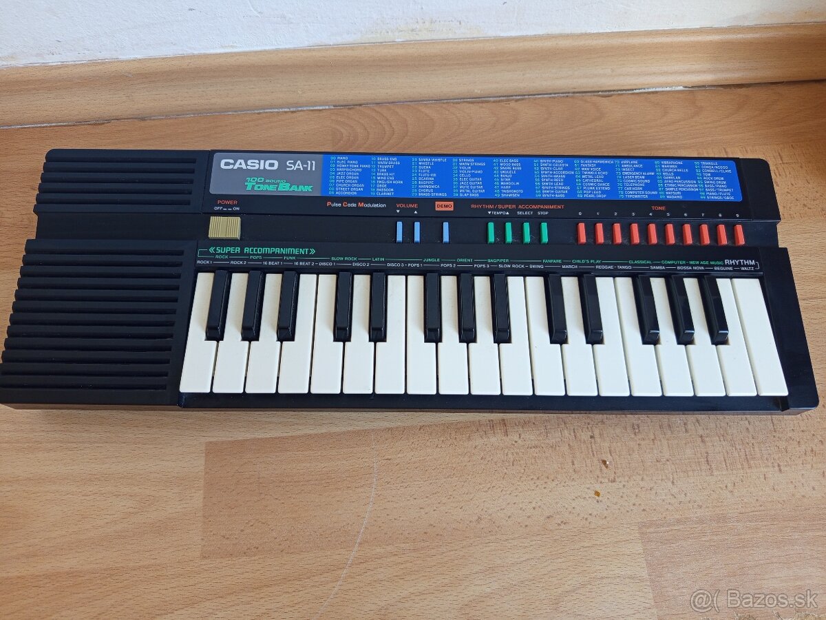 ELEKTRICKÉ KLAVESY CASIO SA-11