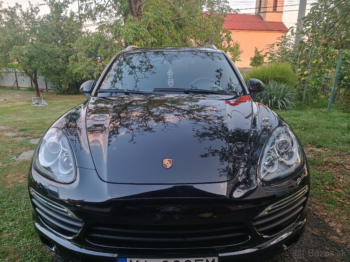 Porsche Cayenne S - LEN VÝMENA