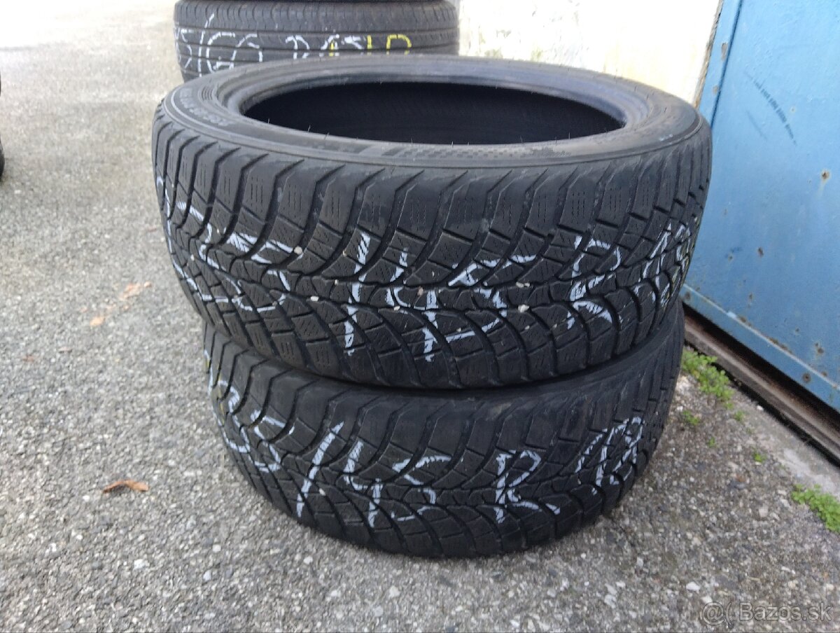 Kumho WinterCraft wp71 235/45 R18 98V