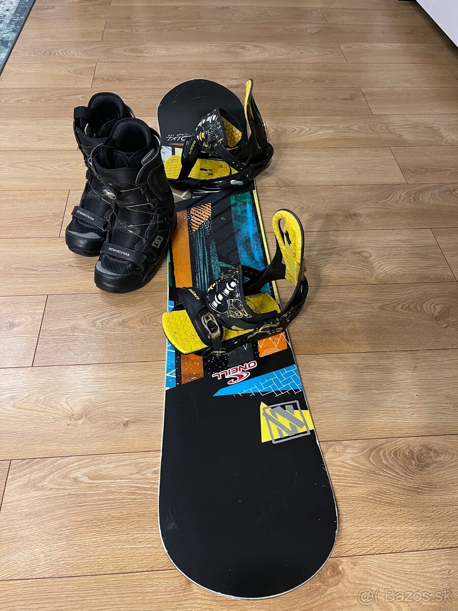 Predam snowboard Volkl Dash 159 cm + topánky + obal