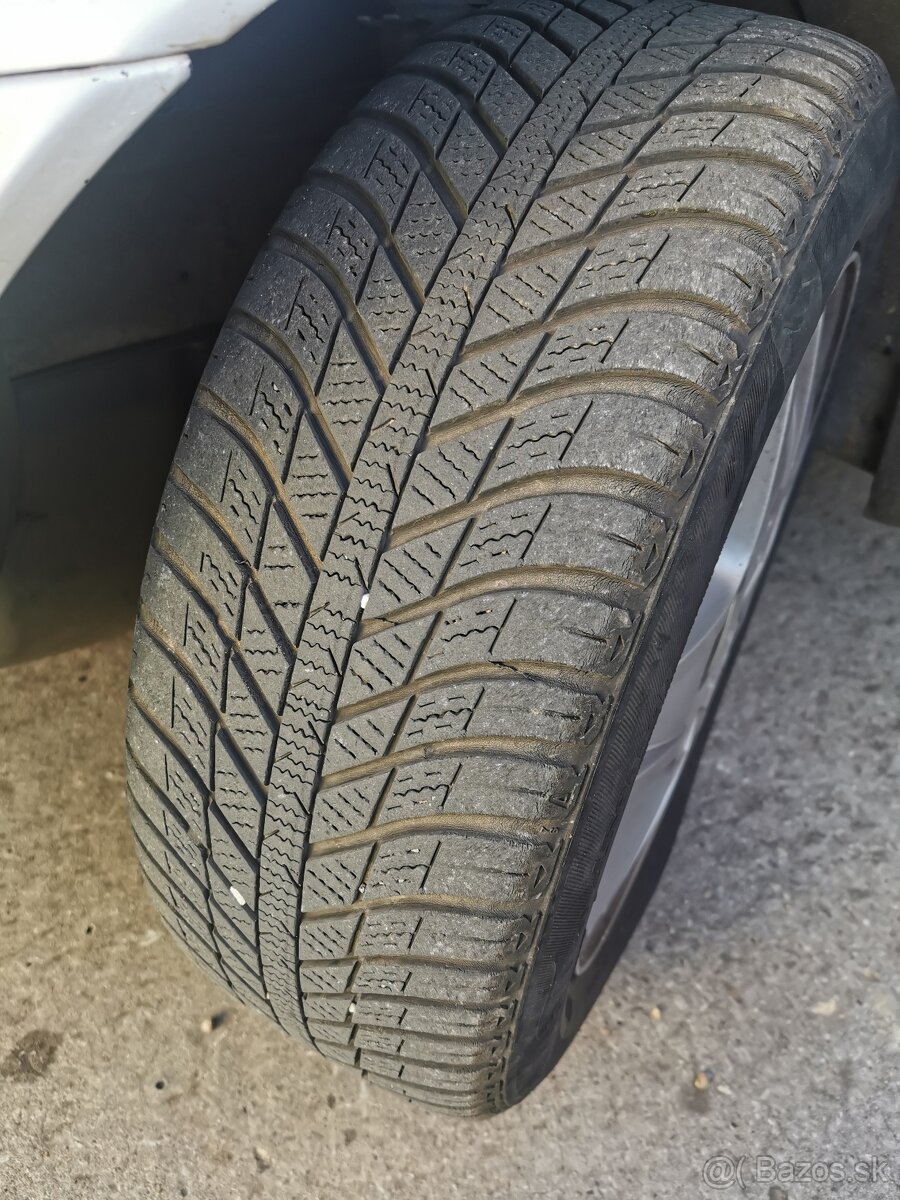 Celoročné pneumatiky 205/55 R16