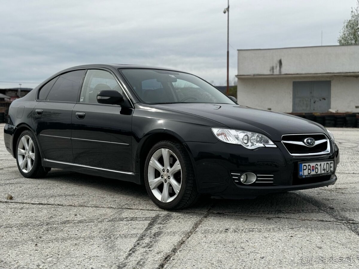 Subaru Legacy 3.0 - 2008