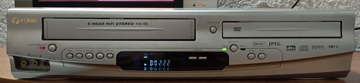 FUNAI DPVR-7830D ....DVD+VHS HIFI STEREO videorekorder....