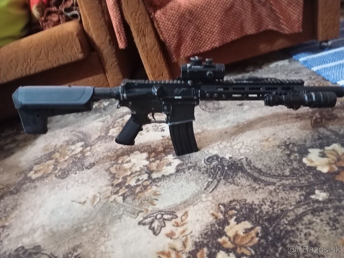 M4 M-LOK