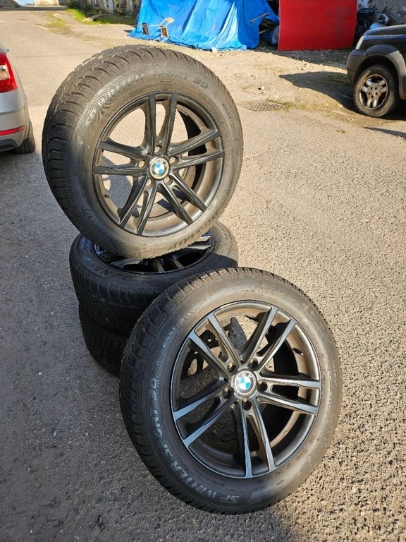 R17" zimní 5x120 8jx17 et30 pneu 225/55 r17 50%