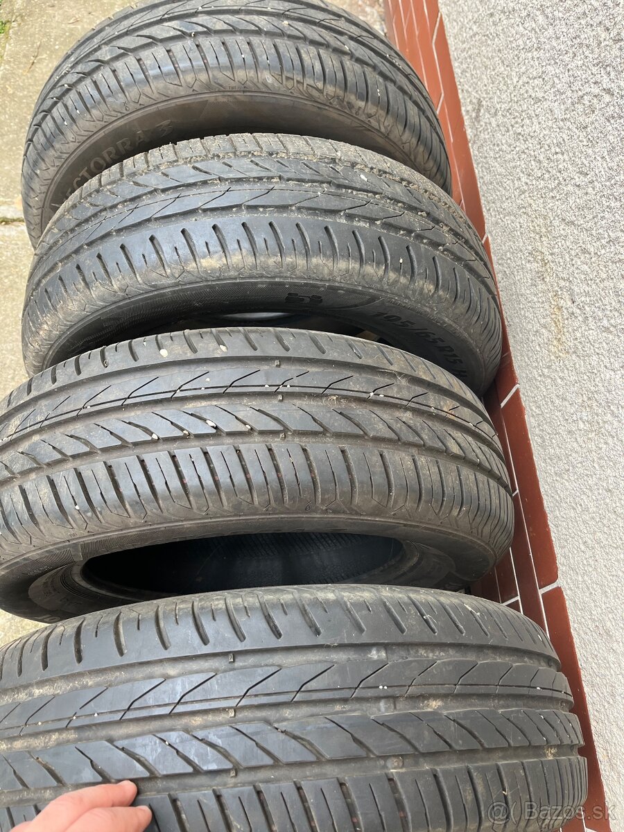 PNEUMATIKY MATADOR 195/65R15