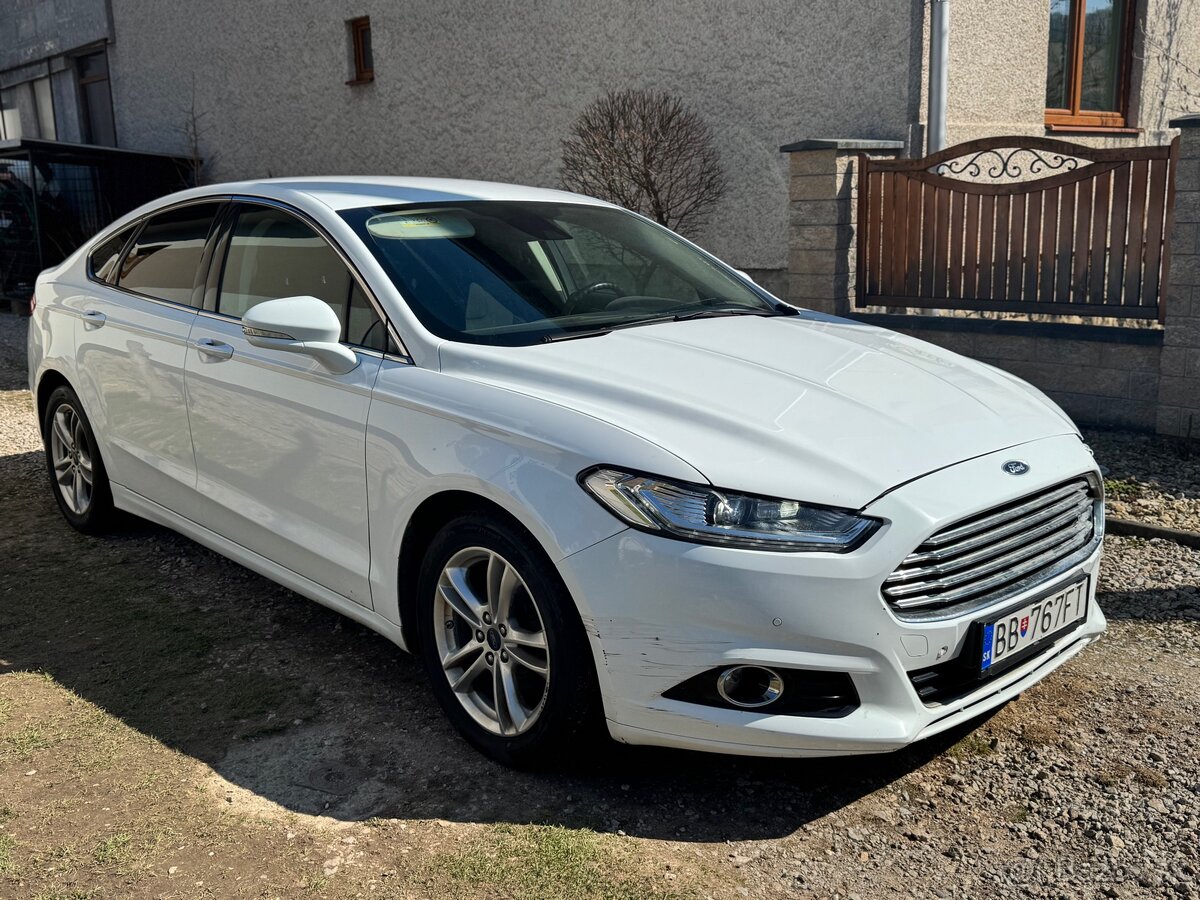 Ford Mondeo mk5 2.0tdci 110kw Powershift 2017 PLNE POJAZDNÉ