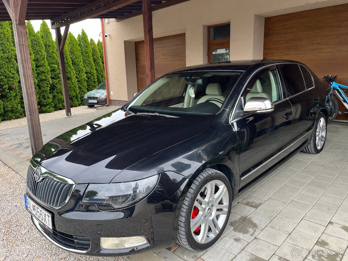 Škoda Superb 3.6 FSI V6 4x4 Elegance DSG