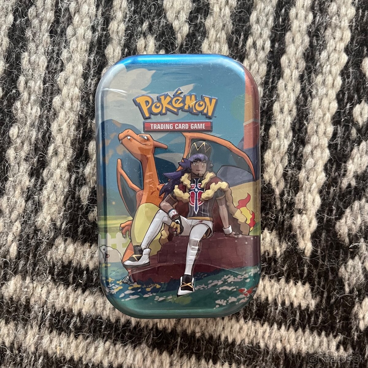 Pokémon Crown Zenith Leon & Charizard Mini Tin