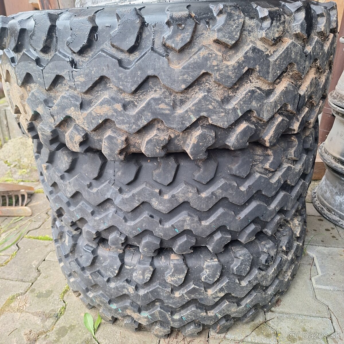 Pneu 265/70 R16