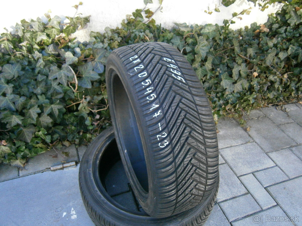 Predám 2x celoročné pneu HANKOOK 205/45 R17 88V