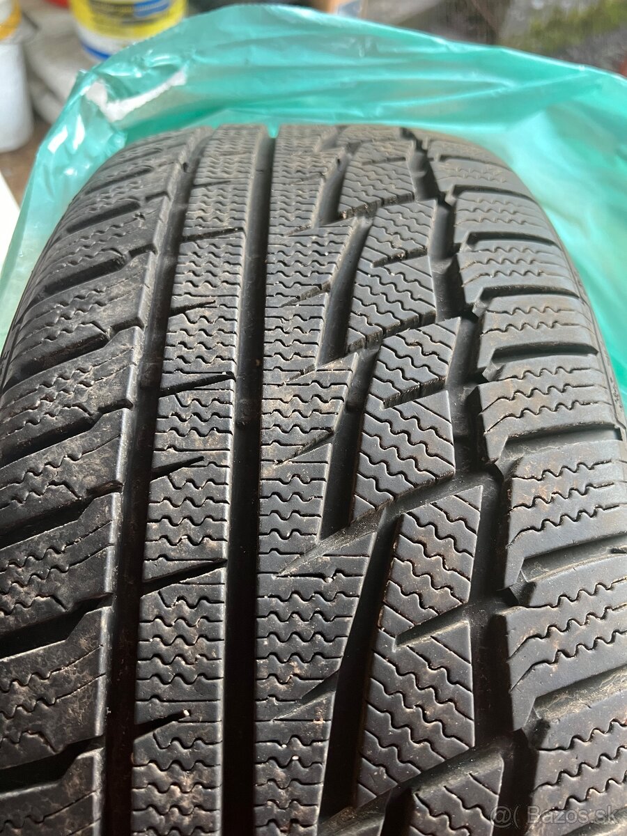 Zimné pneu 225/50R17