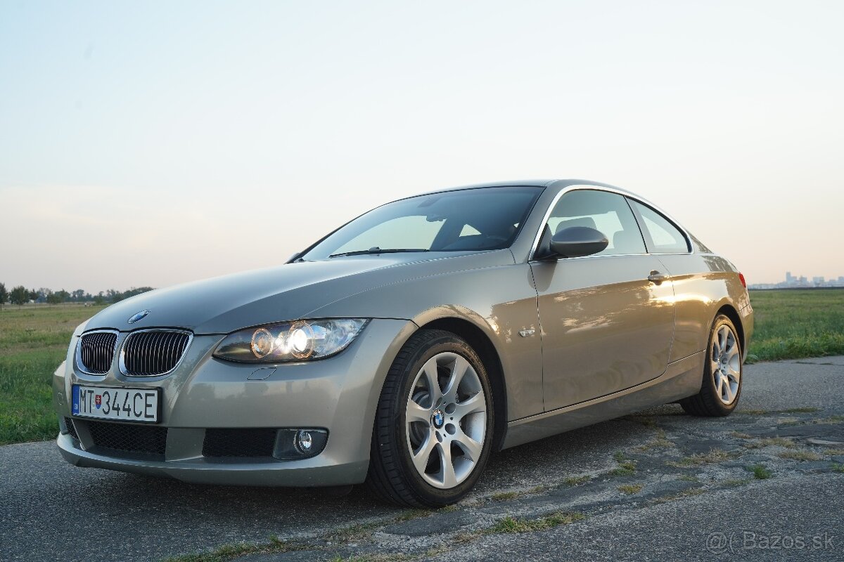 BMW rad 3 e92 330i