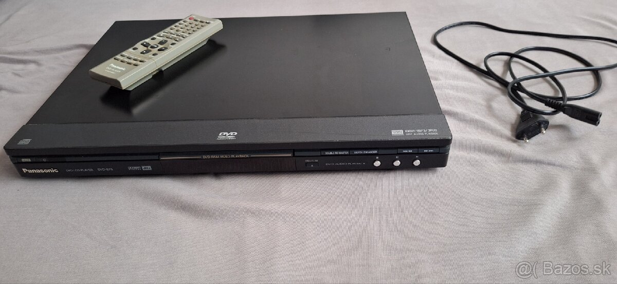 DVD/CD prehrávač Panasonic S75