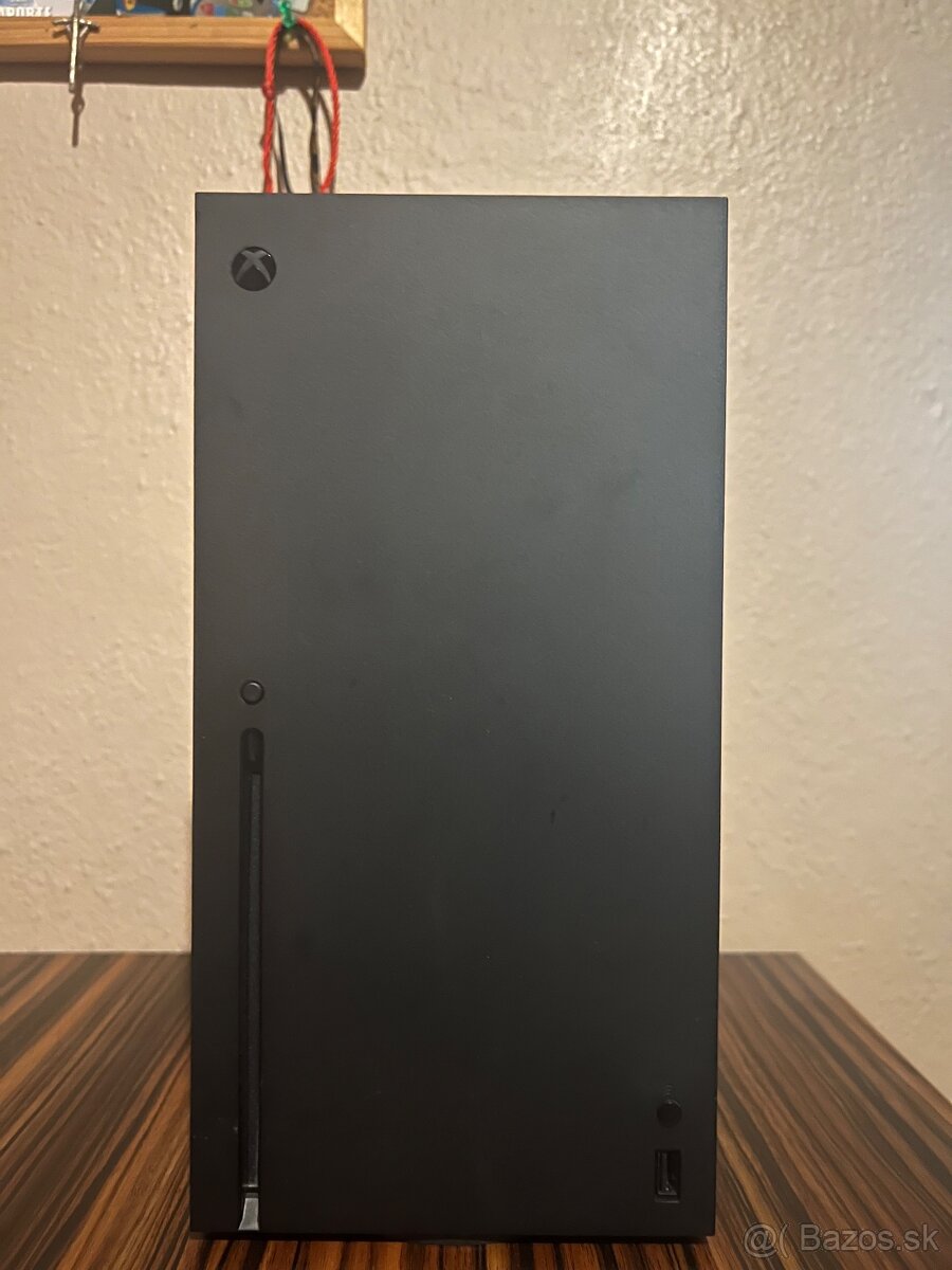 Xbox series X 1TB plus herná klávesnica a myš