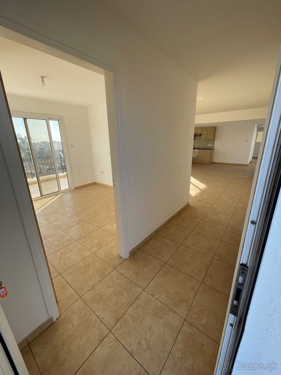 4-izbový apartmán na Cypre