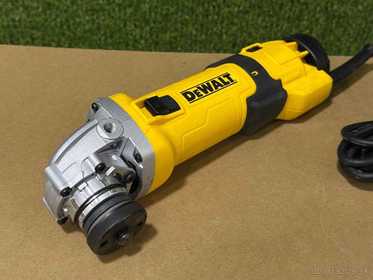 DeWALT DWE4257 Uhlová brúska s reguláciou otáčok