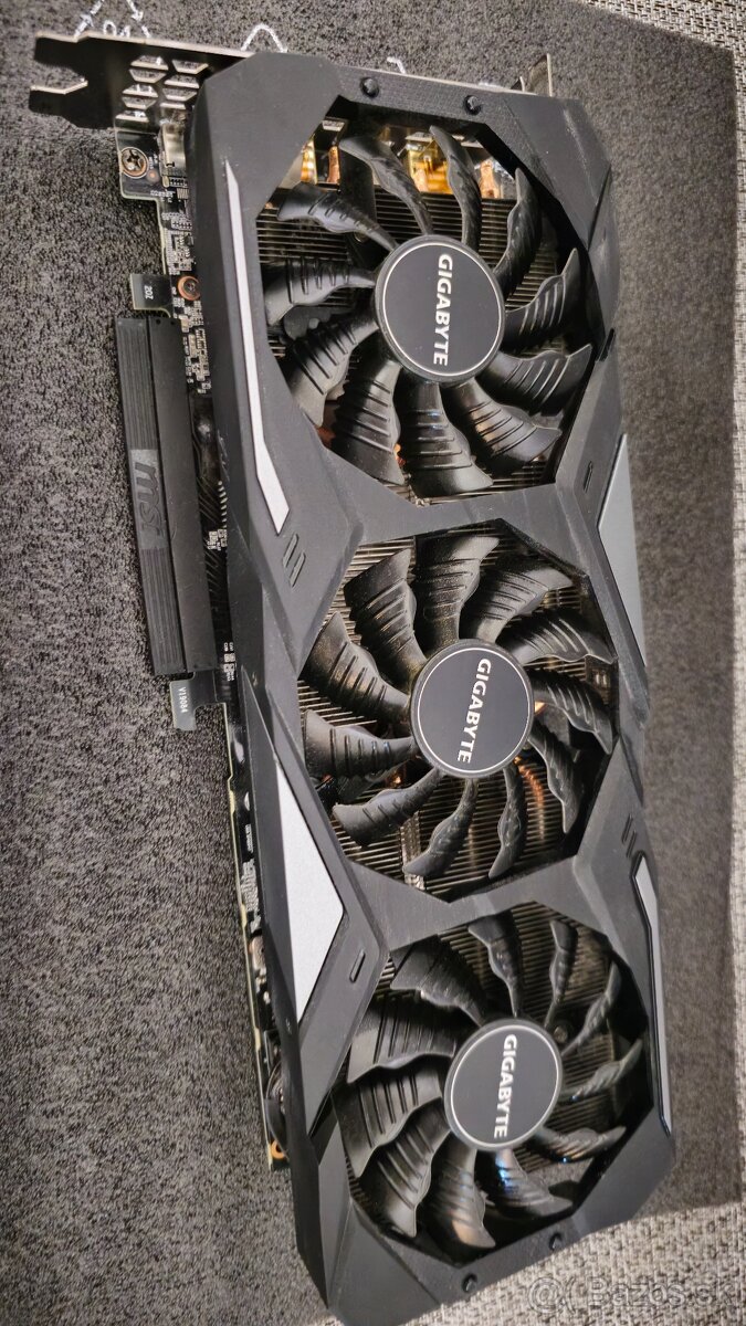 GIGABYTE GeForce RTX 2080 SUPER GAMING OC 8G