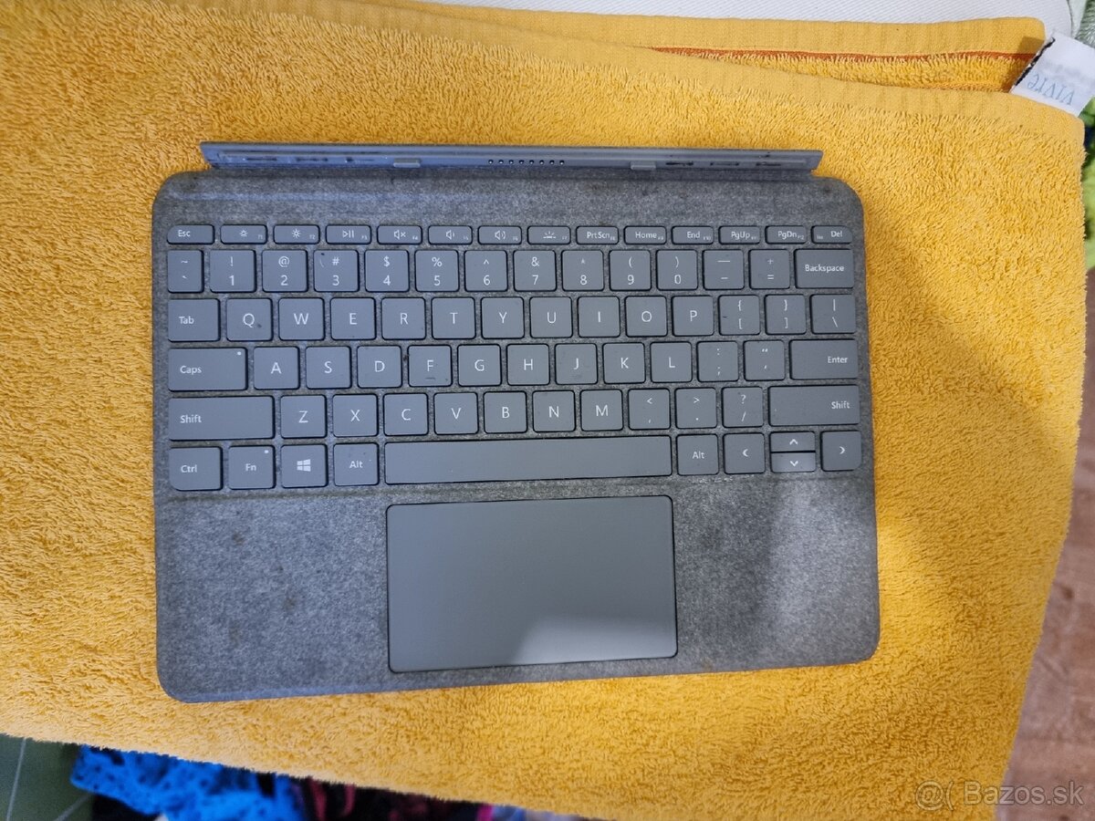 Predám klávesnicu k Microsoft Surface Go
